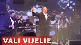 Vali Vijelie - Are Buze Criminale | Beraria H Live 2026