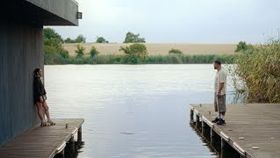 JADOR SI LAURA BRUMA - O FLOARE SI DOI GRADINARI