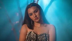 CAMELIA DUMITRACHE SI DEDER - MAI STAI