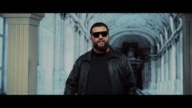 TZANCA URAGANU - DIN SMECHER CINE SE NASTE