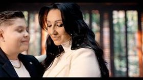 Davis & Narcisa - Mama Mea Icoana Mea