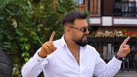 Tzuby - Cine Te-a Muscat Odata