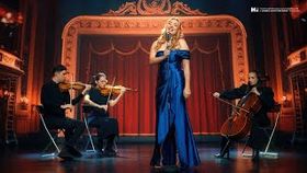 Andreea Oprean - Doar Pe Tine Te Iubesc