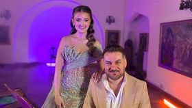ADI DE LA VALCEA SI RALUCA PASCALAU - TE IUBESC CA-N PRIMA ZI