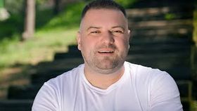 RARES ZEGREAN ISTICI - VIATA IMI ZBOARA